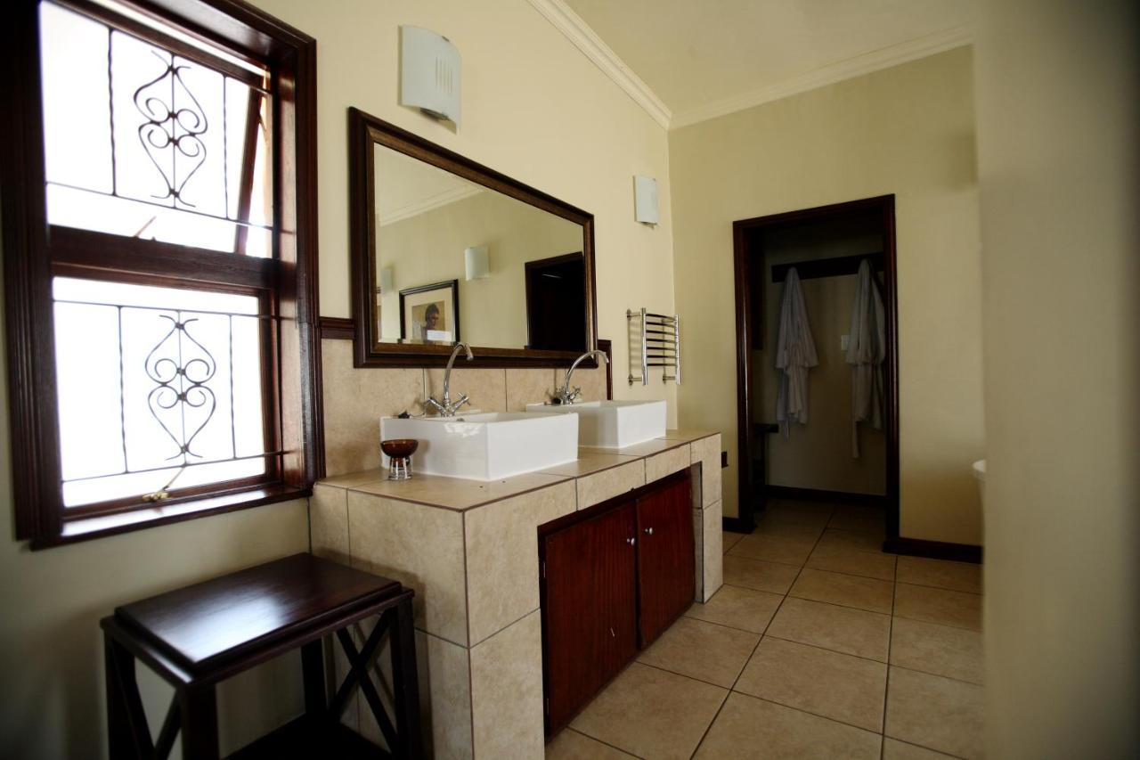 Moon&Sixpence Garden Guest House Muldersdrift Extérieur photo
