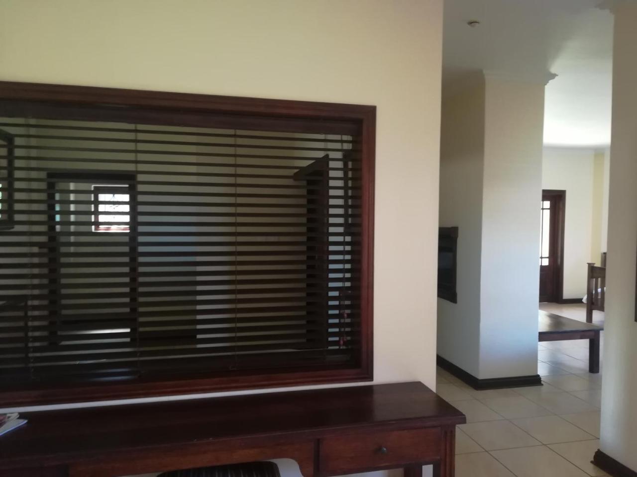 Moon&Sixpence Garden Guest House Muldersdrift Extérieur photo
